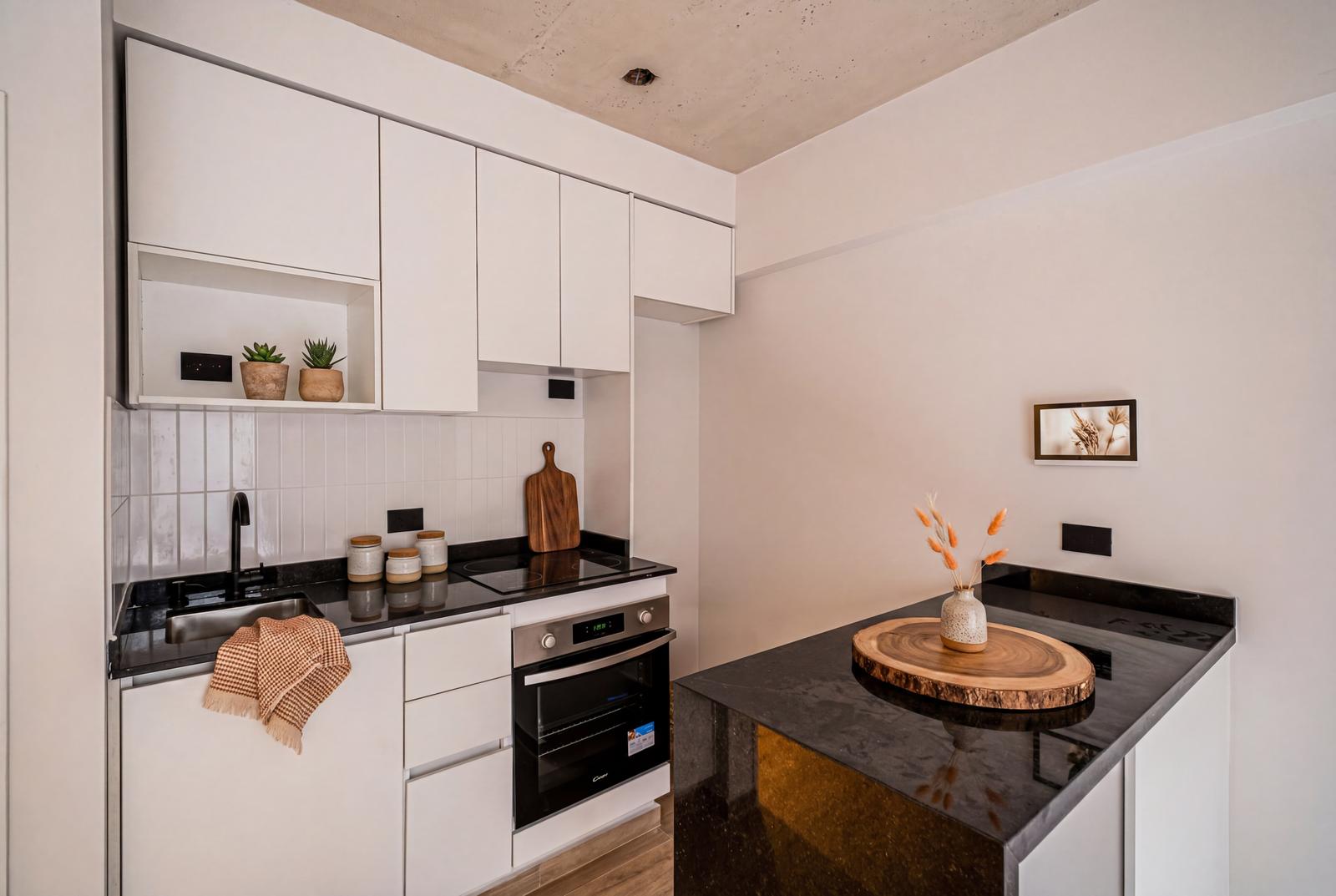 VIRTUAL STAGING