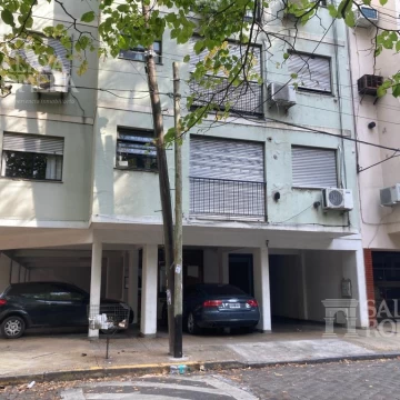 Departamento en venta - Olivos-Vias/Maipu -   3 ambientes