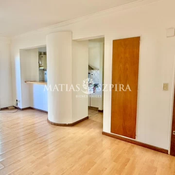 alquiler dos amplios ambientes con cochera Castelar Sur