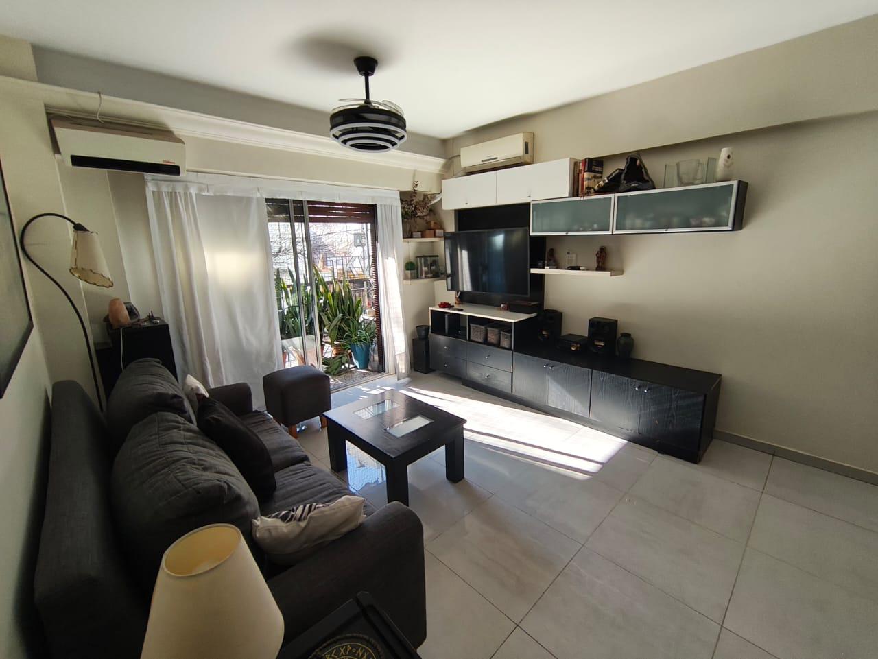 Venta-Departamento - 3 Ambientes - Dependencia - Balcon-Patio - Villa Crespo - Apto Credito -Permuta - 4