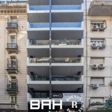 VENTA | Monoambiente Divisible con Balcón y Parrilla Propia – Recoleta