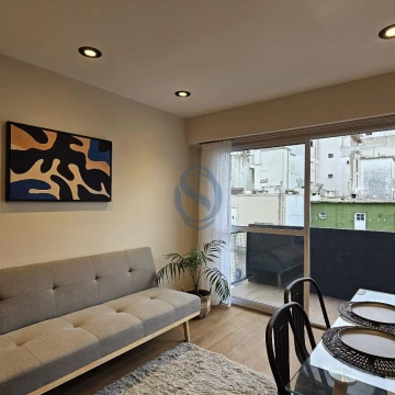 Venta - Departamento dos ambientes reciclado con balcón - Falucho 2120