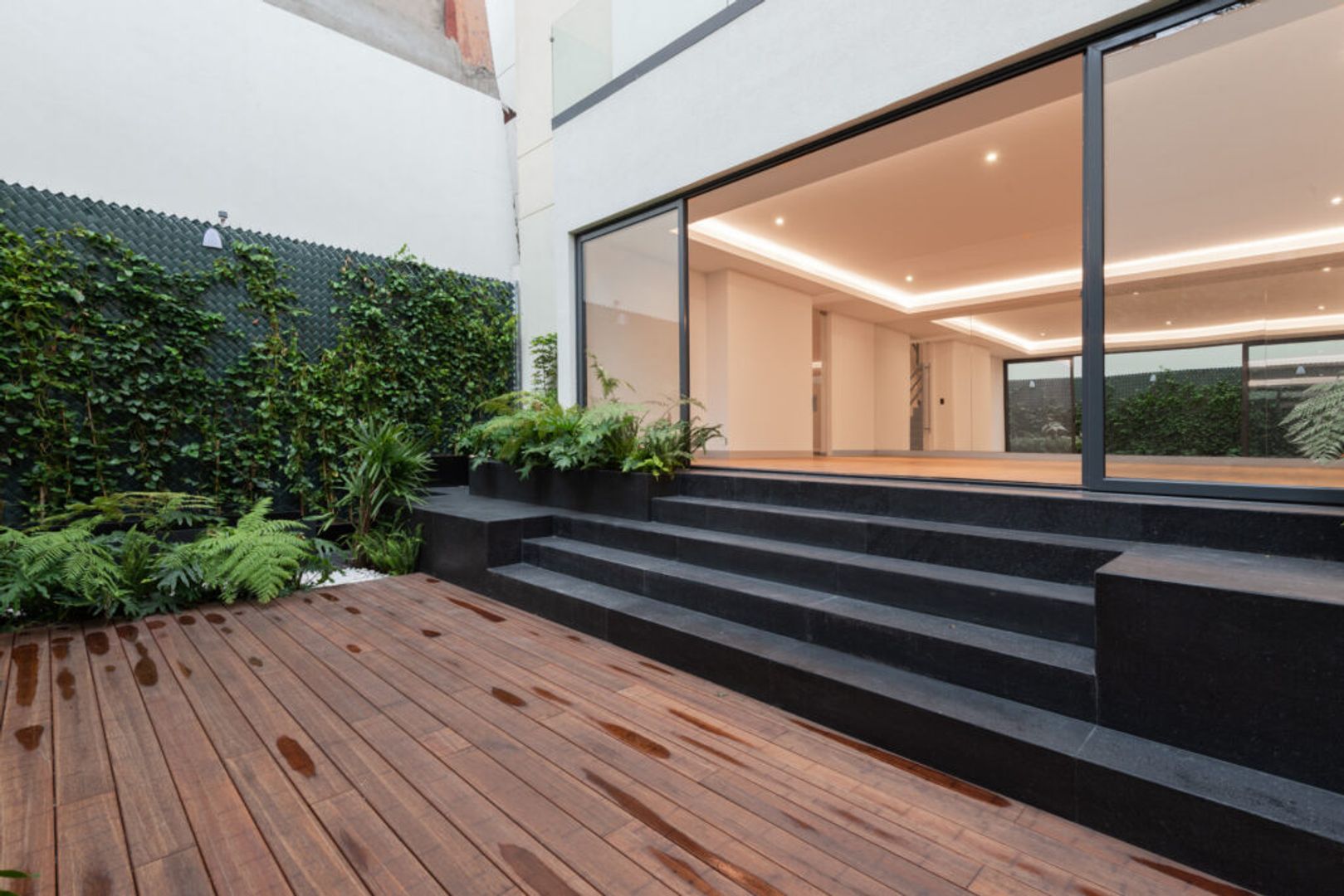 BENCI-BIOGARDEN-1024x683.jpg