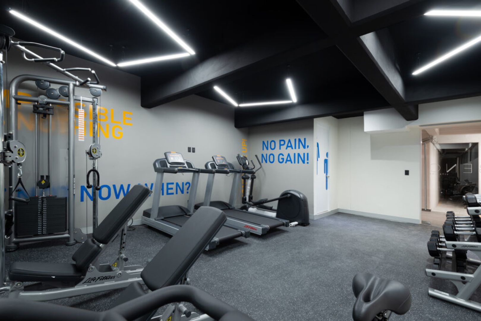 BENCI-GYM-1.jpg