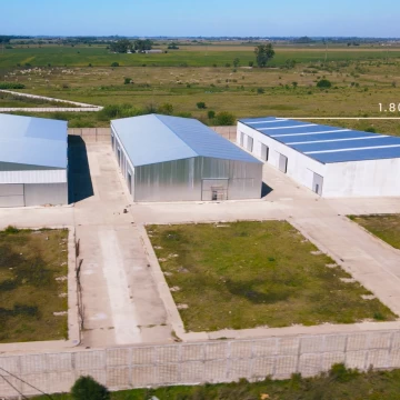 Centro Logístico - Nave Logística 1.800 m2 - Autopista a Buenos Aires Km 3