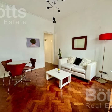 Departamento 2 amb con balcón al frente en Palermo Soho. Ideal inversión.