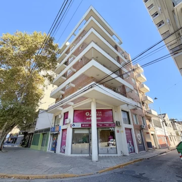 Departamento en Alquiler Rosario, Echesortu.