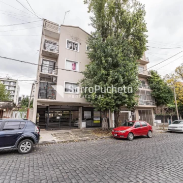 Venta monoambiente con terraza y lavadero en Moron Sur