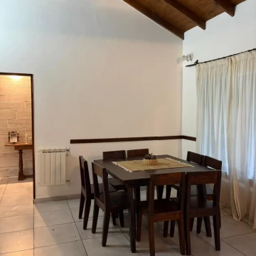 Casa Alquiler en B. Santa Silvina, Av Honorio Pueyrredón 1300
