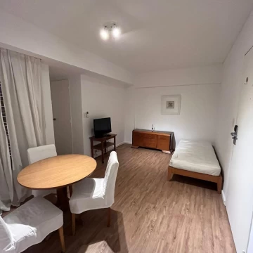 Departamento 2 ambientes amoblado - Retiro
