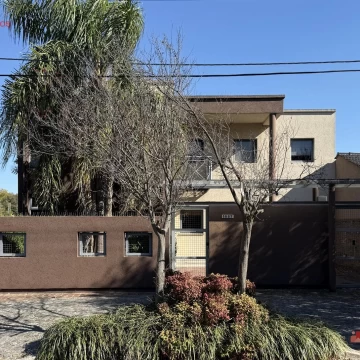 Casa de 5 ambientes en Venta en El mirador, Lujan con pileta