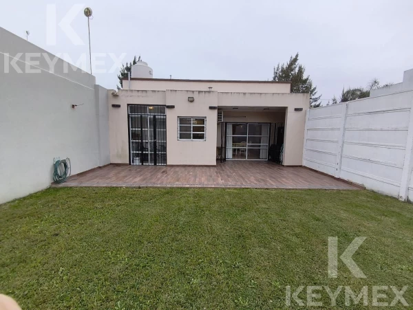 Casa en venta |2 dormitorios | Apto Credito | Lisandro Olmos |La Plata