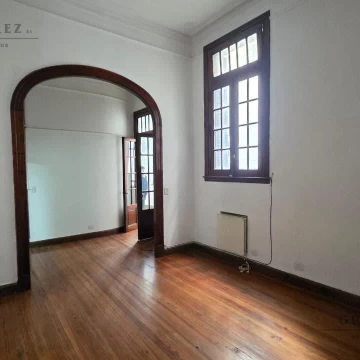 Oficina de 90 m2 en Monserrat - VENTA -ALQUILER