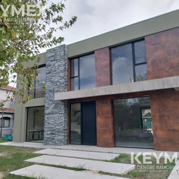  Casa a estrenar en El Lauquén