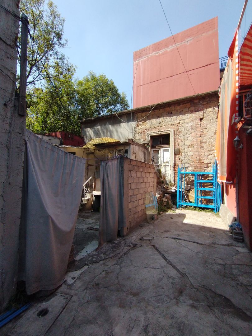 pasillo lejos.jpg