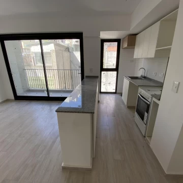 Venta 2 Amb. a Estrenar con Balcón Semicubierto | A 2 Cuadras de Parque Centenario | Caballito