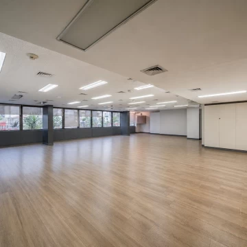 Venta - Alquiler Oficina Piso Corporativo Terraza Propia y 4 Cocheras
