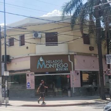 VENTA LOCALES CON VIVIENDA EN MORENO