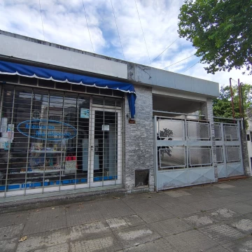 Casa en Villa Sarmiento