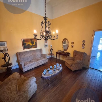 1779303795.jpg