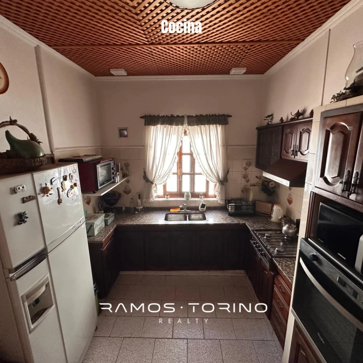 Venta Casa 5 amb con quincho y jardín en Claypole