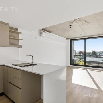 Venta departamento a estrenar 2 amb en Belgrano. 5to piso al frente. Edif con amenities.