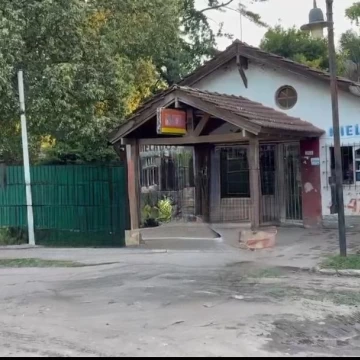 Venta Casa quinta 3 habitaciones | con negocio | fondo de comercio | parque | Rincon de Tortuguitas
