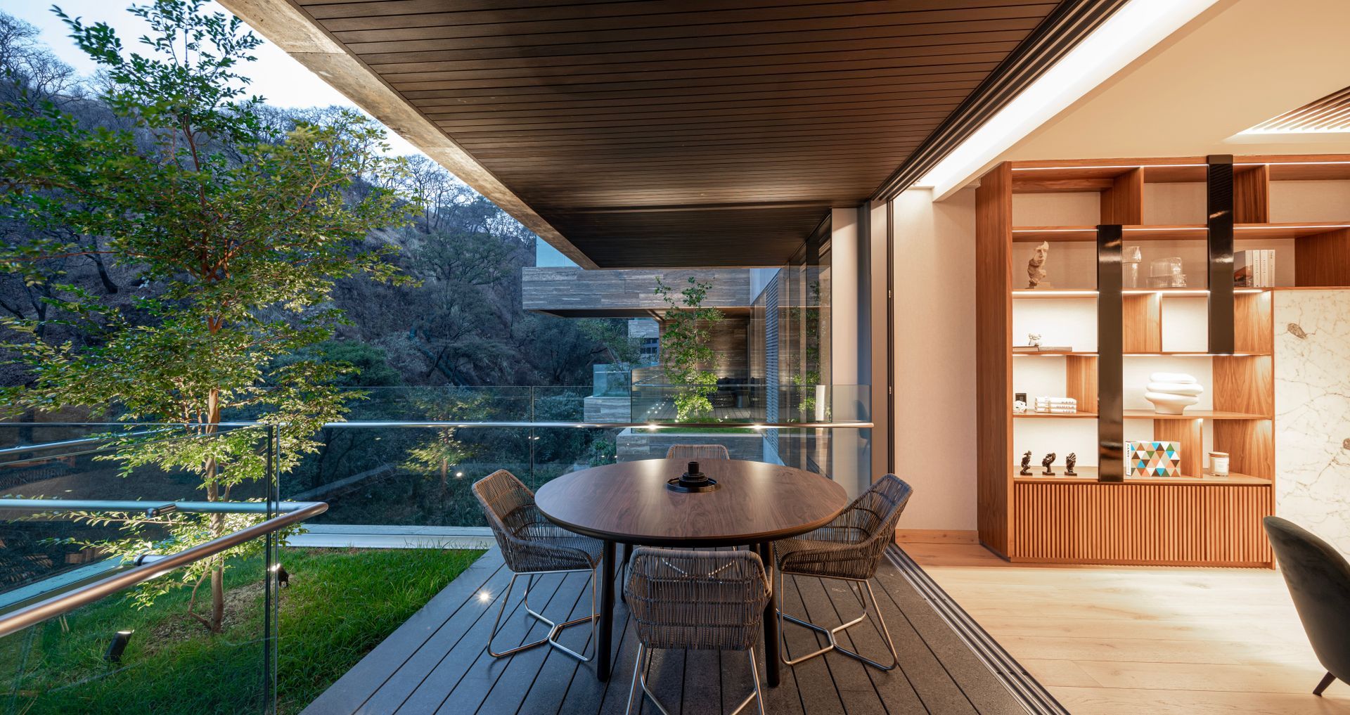miralta-502-jafifarquitectos-arturolimonfoto-7057-Pano.jpg