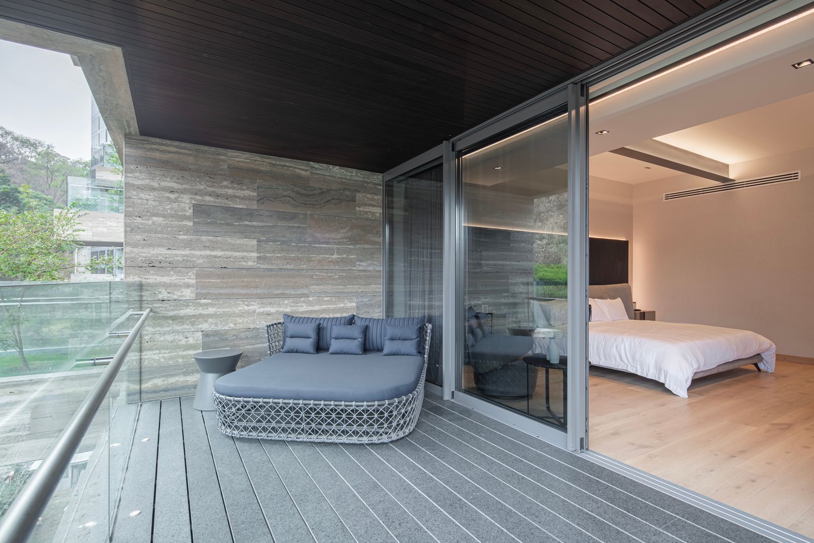 miralta-502-jafifarquitectos-arturolimonfoto-6812-HDR.jpg