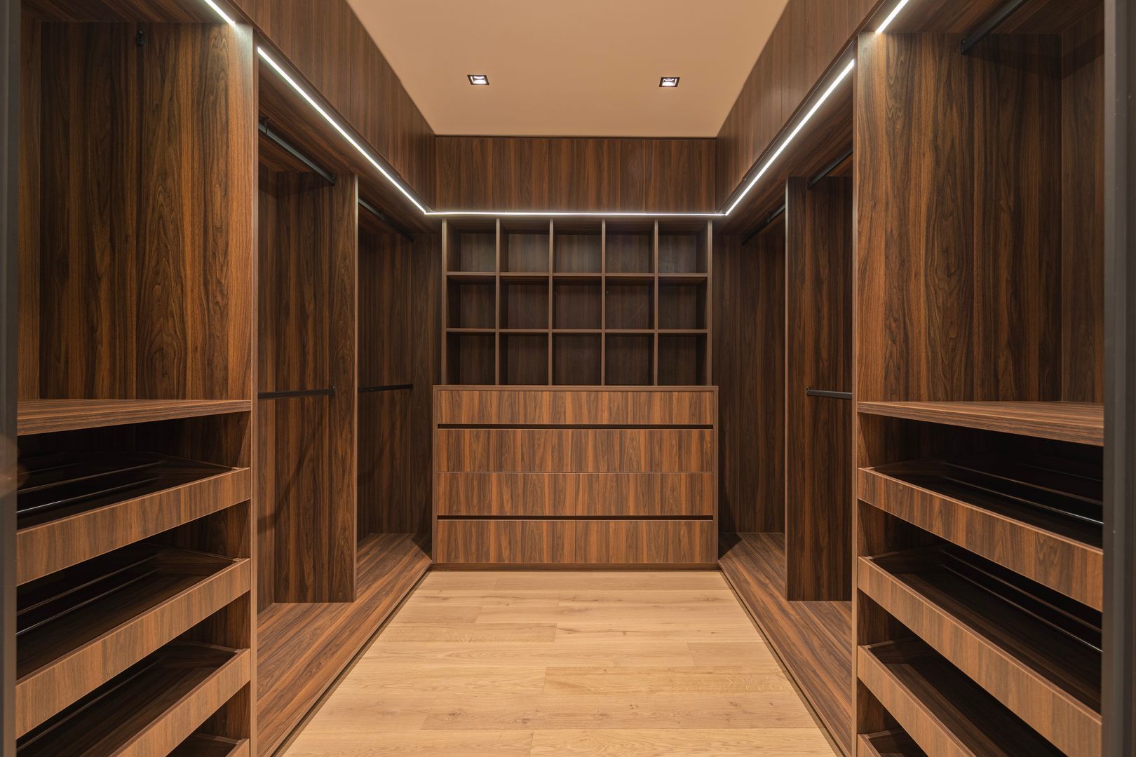 miralta-502-jafifarquitectos-arturolimonfoto-6847-HDR.jpg