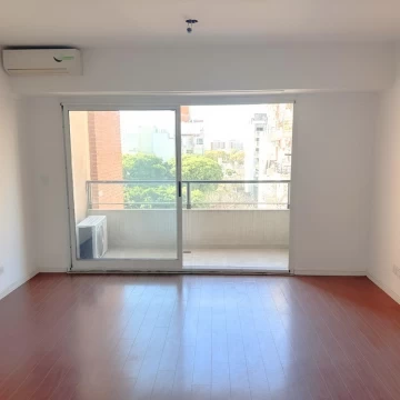 Departamento con Cochera, Baulera, Parrilla y Pileta en Villa Urquiza