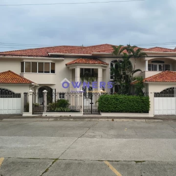 Casa en Samborondón