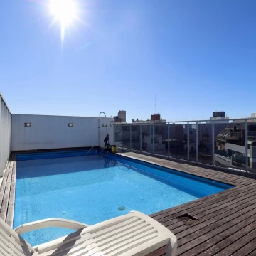 Departamento en Venta amoblado de 2 dormitorios con Pileta en Nueva Córdoba