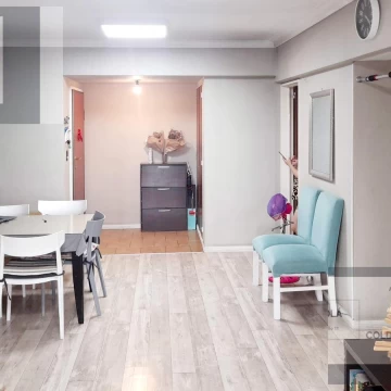 Venta departamento 3 ambientes con Balcón y Cochera en Flores