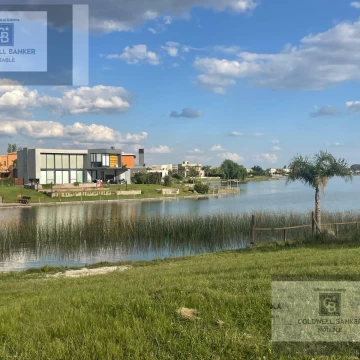 venta de lote/terreno San Sebastián Área 5 A La Laguna con escritura