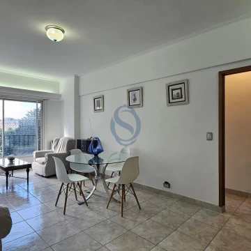 Venta Departamento tres ambientes en frente con dependencia en Centro, Mar del Plata