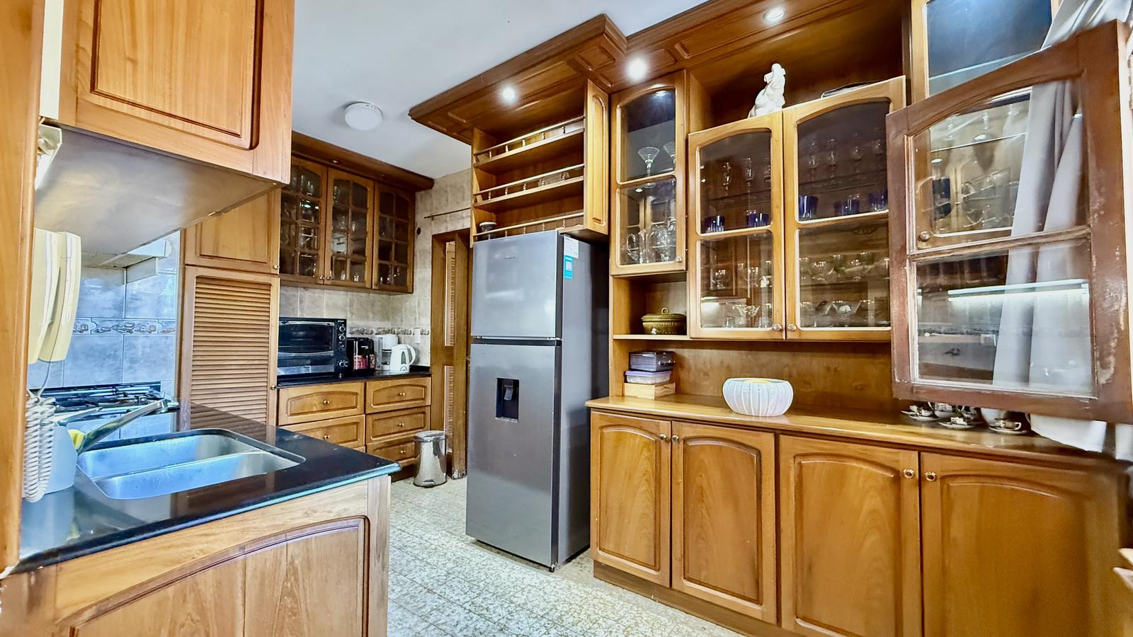 Piso exclusivo de 3 dormitorios   comodín  Rosario Centro