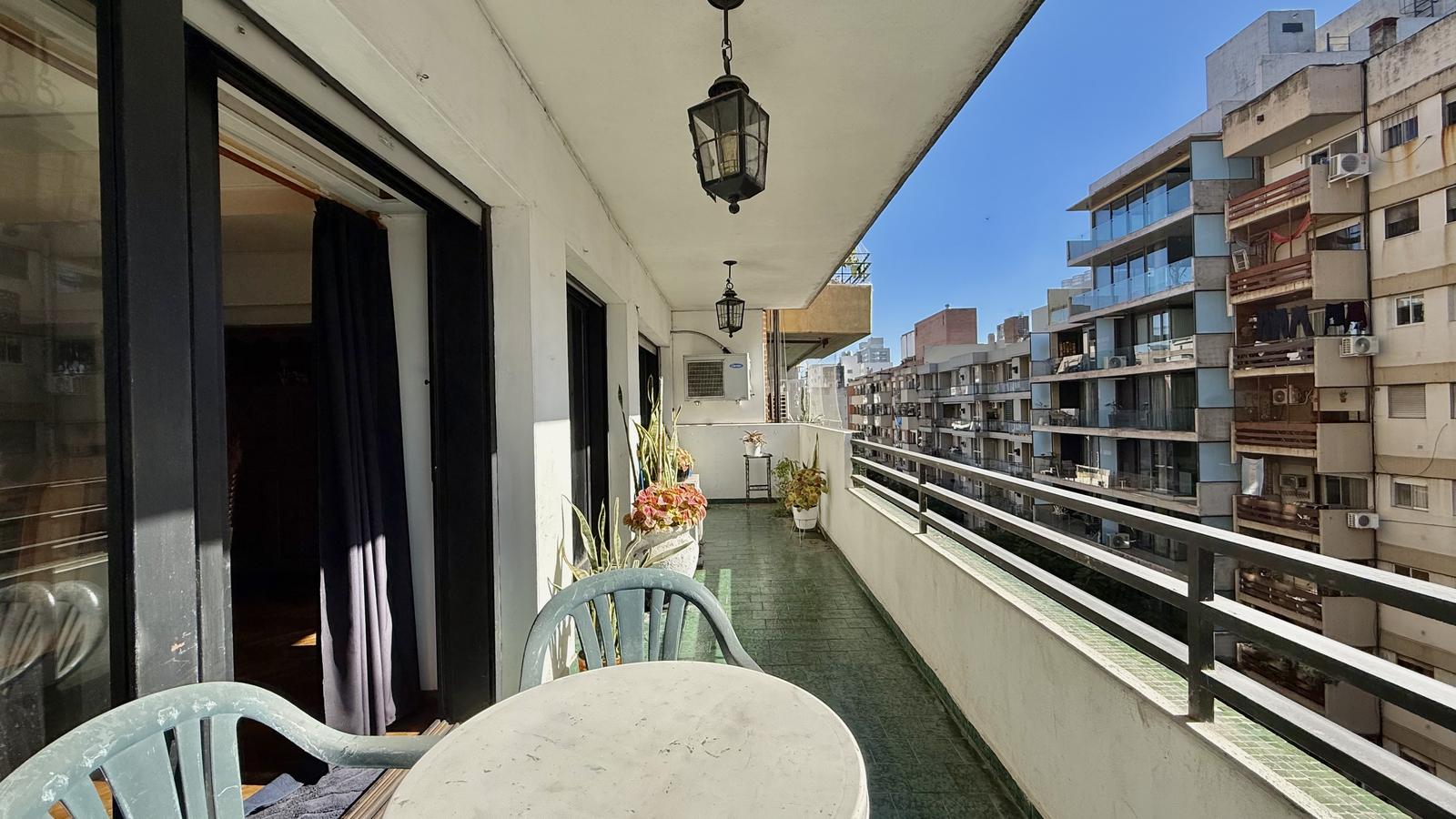 Piso exclusivo de 3 dormitorios   comodín  Rosario Centro