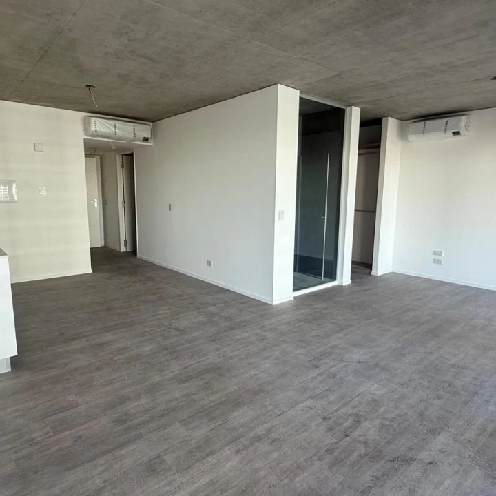 2 ambientes con suite, balcón aterrazado y cochera – Quartier del Bajo Torre 2