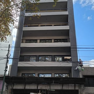 Empredimiento de 2 y 3 ambientes en semipisos en el corazon de almagro