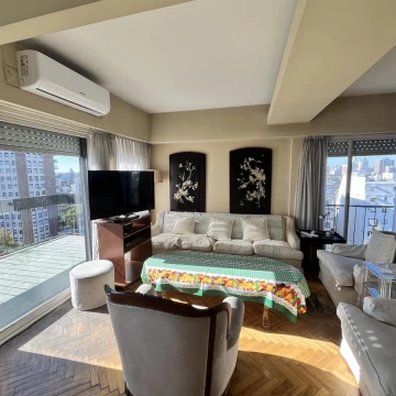 Belgrano R • 3 amb c/ dep • Piso alto • Vista abiertaDepartamento