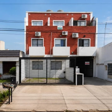 Departamento en San Nicolas De Los Arroyos