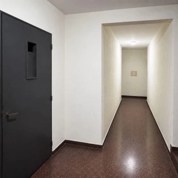 1779394351.jpg
