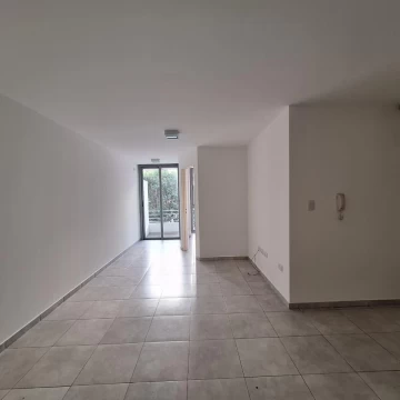 Departamento En Alquiler De 1 Dormitorio En General Paz 