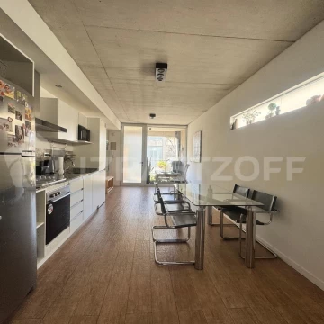 Venta Moderno Departamento de 2 amb y 1/2 en Duplex, Escritorio/ Balcón/ Terraza - Saavedra