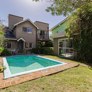 Casa en Venta 6 Ambientes en Manuel Alberti, Pilar con Pileta y Quincho