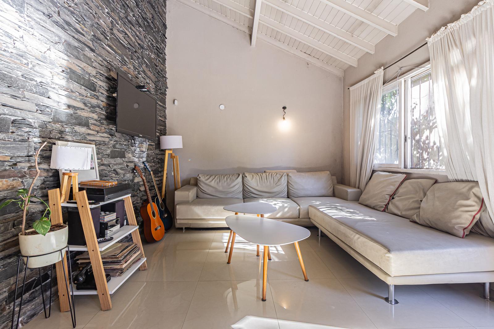 Casa de 5 dormitorios en Manuel Alberti, Pilar, foto 2