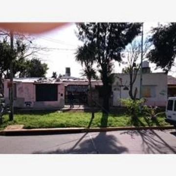 OPORTUNIDAD EXCELENTE ESQUINA PARA VIVIENDA MULTIFAMILIAR