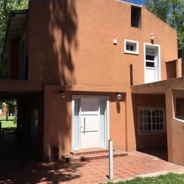 Excelente propiedad  en Barrio Cerrado Tiempo Libre