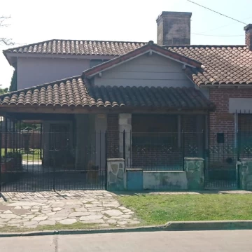 EXCELENTE PROPIEDAD EN ITUZAINGO SUR